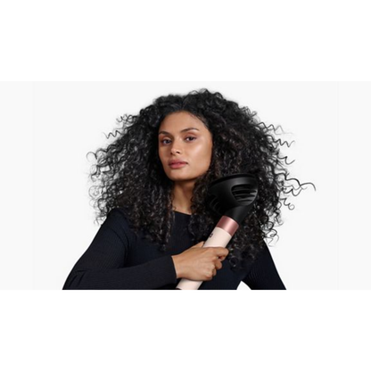 Multi-styler Dyson Airwrap i.d™ – cheveux bouclés à frisés (Soie Ambrée)